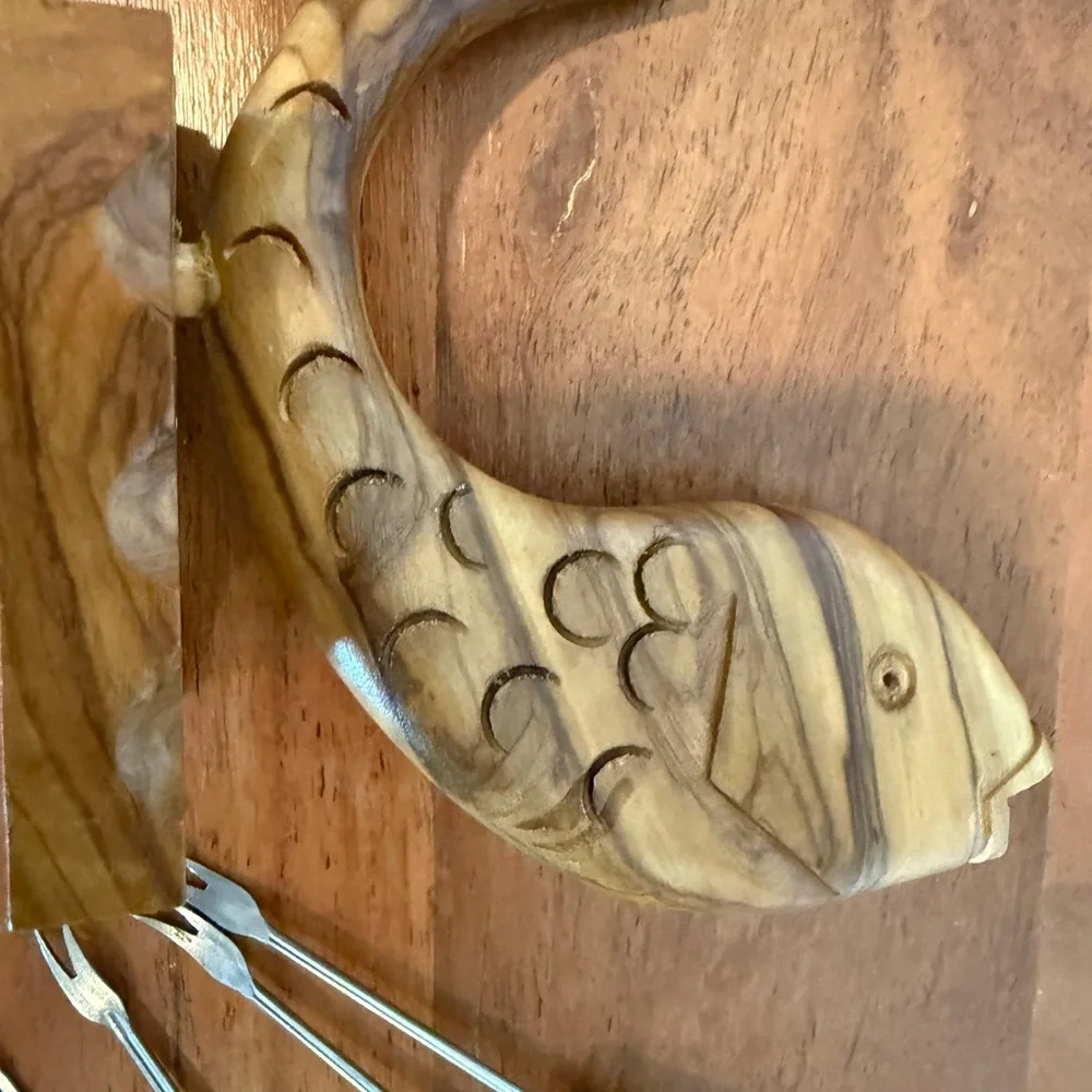 Wooden Whale fish Holder cocktail hors serving fork picker set‎ of 5